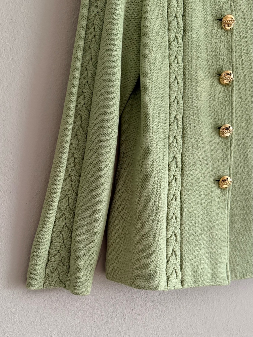 St. John Collection Light Green Santana Knit Blazer Size 4 Gold Buttons Logo - Picture 2 of 6